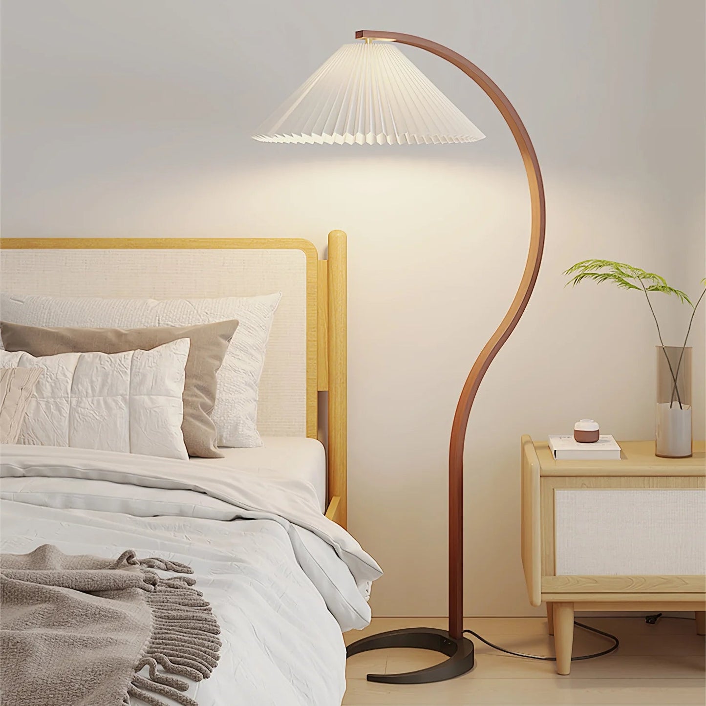 Houten Vloerlamp – Minimalistische Staande Lamp voor Woonkamer in Japandi-Stijl