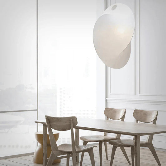 Hanglamp met Organisch Ontwerp – Minimalistische Verlichting voor Eettafel of Woonkamer