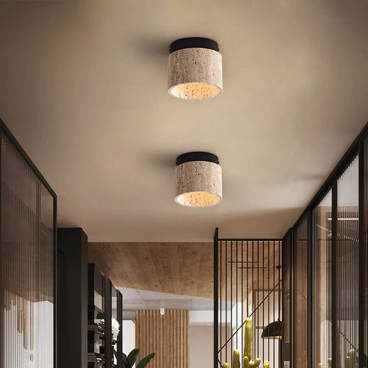 Japandi Downlight – Minimalistische Verlichting van Travertijn voor Elegante Sfeer in Huis